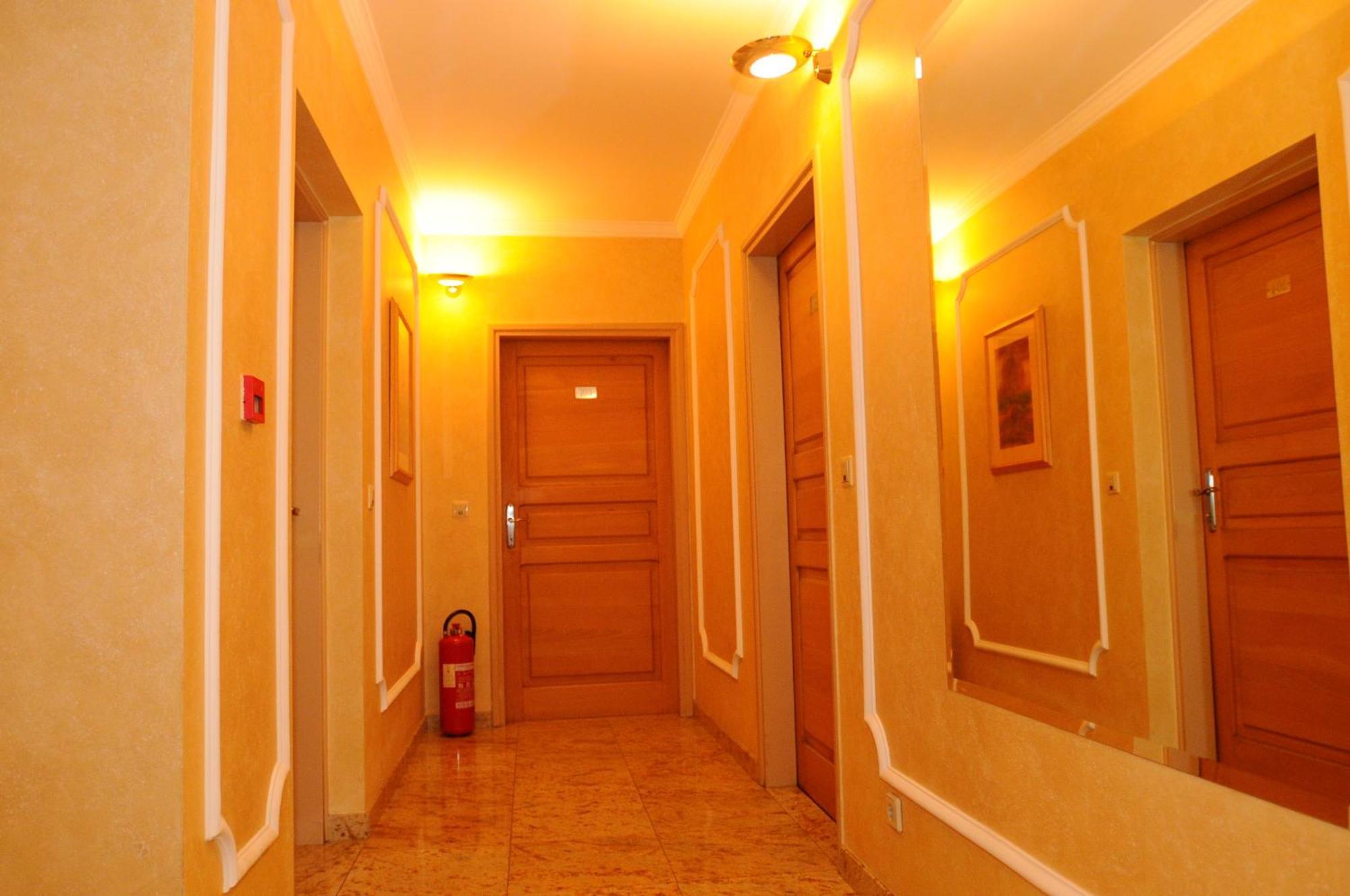 זאגרב Hotel Vienna מראה חיצוני תמונה