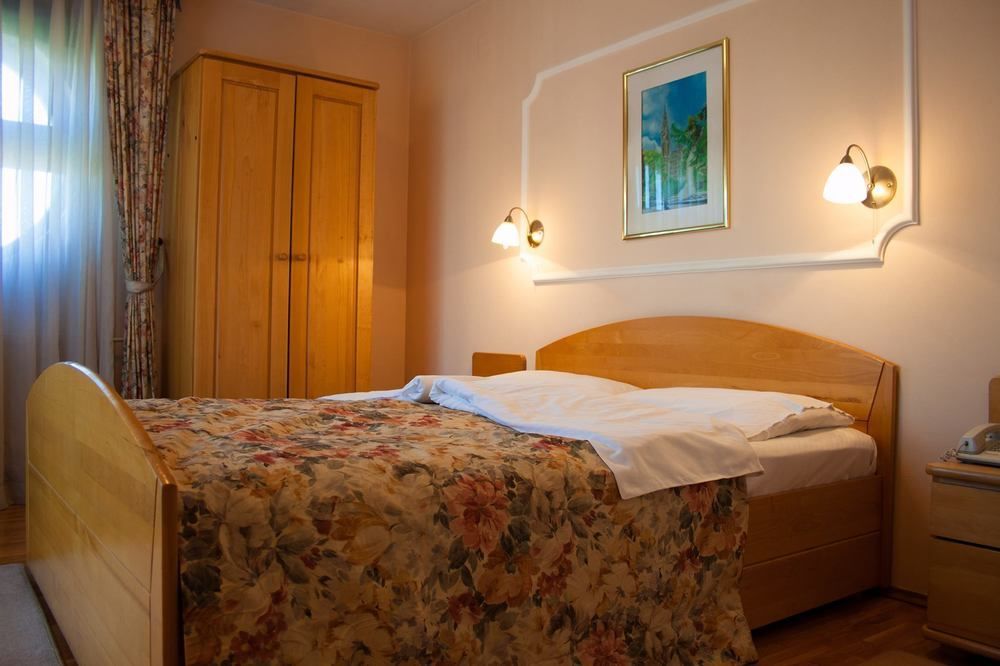 זאגרב Hotel Vienna מראה חיצוני תמונה
