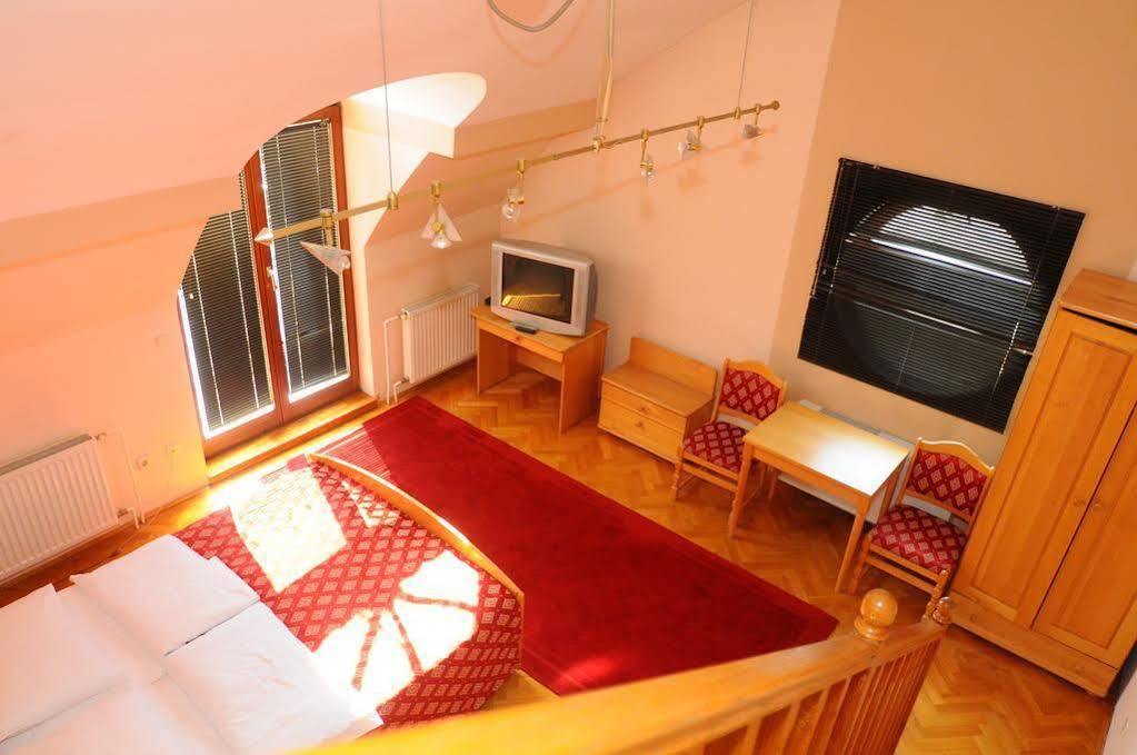 זאגרב Hotel Vienna מראה חיצוני תמונה